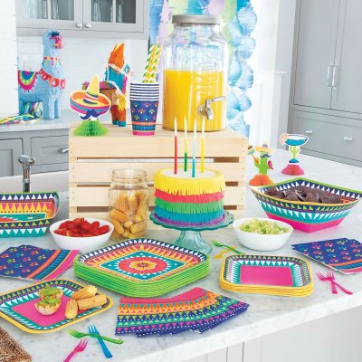 Talířky papírové čtverec - Fiesta 18x18cm, 10ks - 734442.jpg